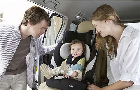 未就学児を車に乗せる場合：子供の安全を確保するには？